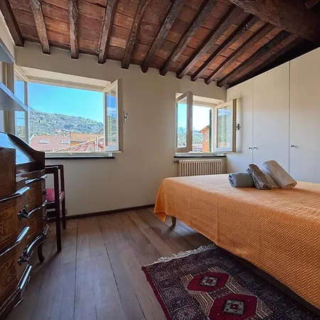Apartment Elegante Attico Centro Storico - Panoramic View - Carrara